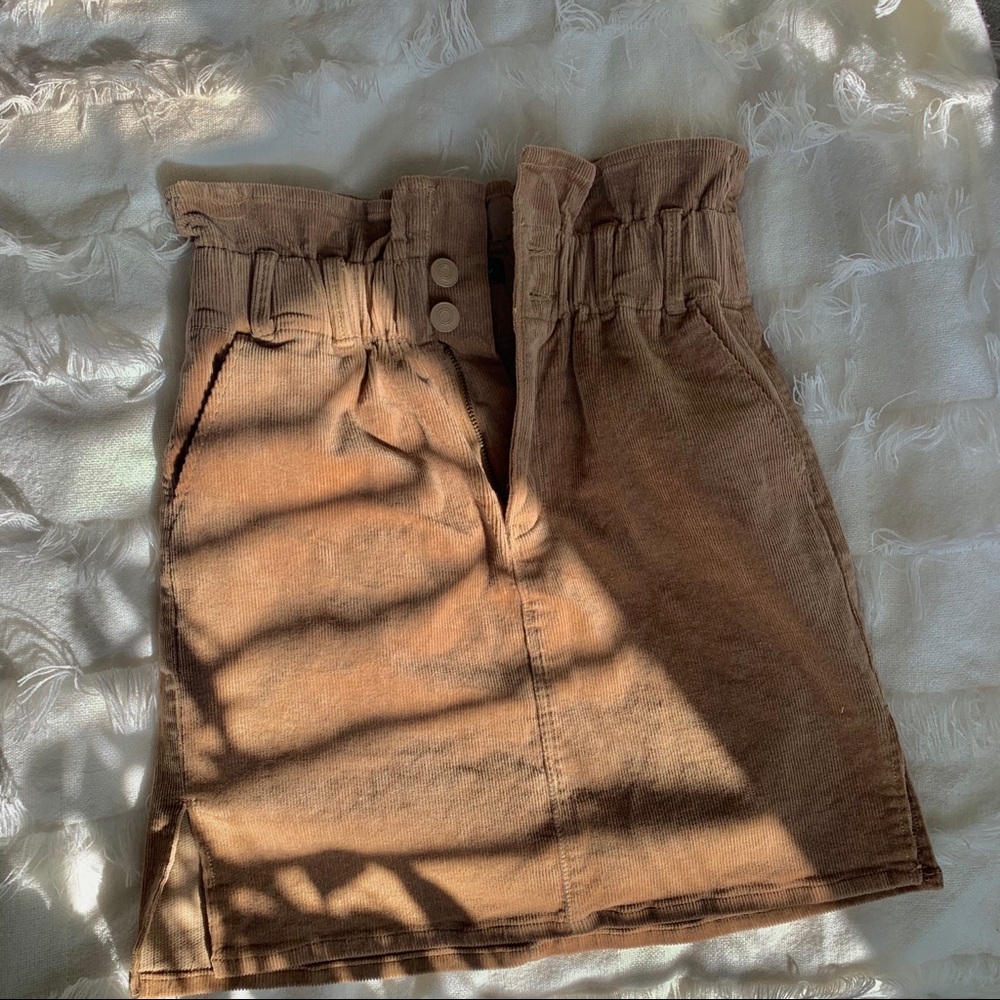 High waist skirt